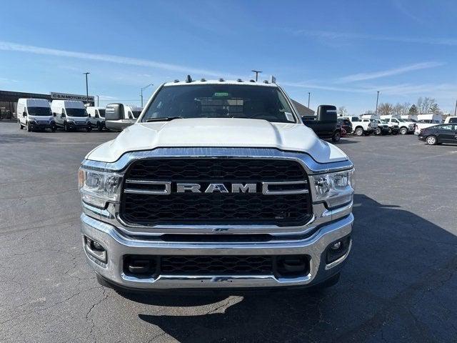 2024 RAM Ram 3500 Chassis Cab RAM 3500 TRADESMAN CREW CAB CHASSIS 4X4 60 CA 2024 RAM Ram 3500 Chassis Cab RAM 3500 TRADESMAN CREW CAB CHASSIS 4X4 60 CA