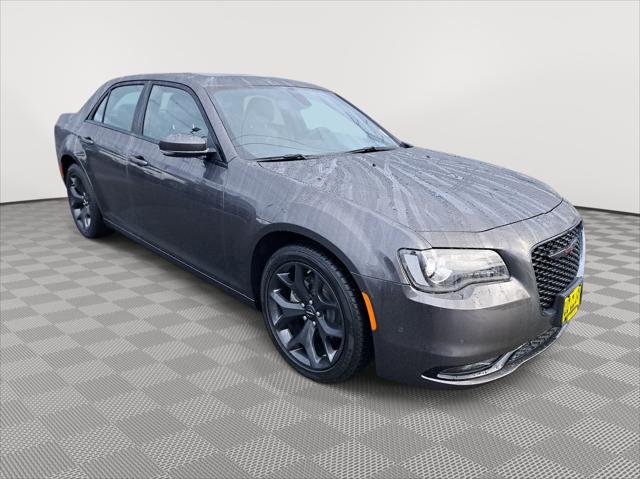 2023 Chrysler Chrysler 300 300S V6