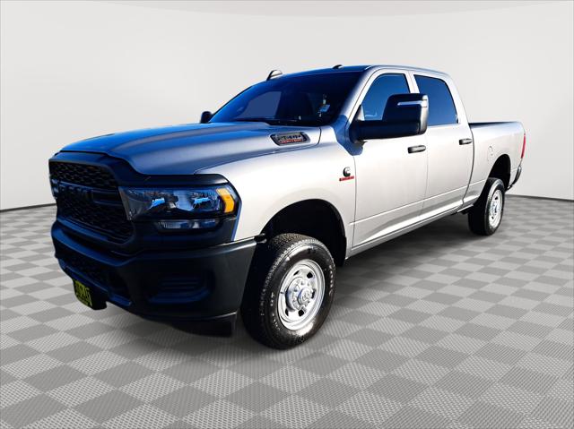 2024 RAM Ram 2500 RAM 2500 TRADESMAN CREW CAB 4X4 64 BOX