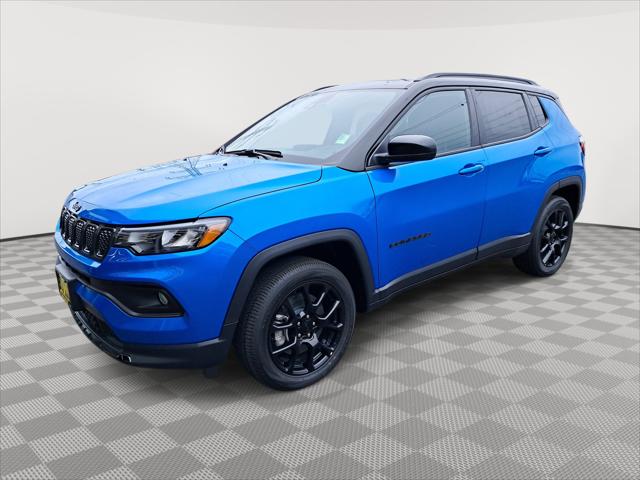 2024 Jeep Compass COMPASS LATITUDE 4X4