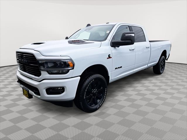 2024 RAM Ram 3500 RAM 3500 LARAMIE CREW CAB 4X4 8 BOX