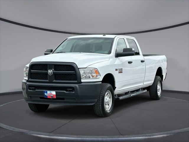 2017 RAM 2500 Tradesman Crew Cab 4x4 8 Box