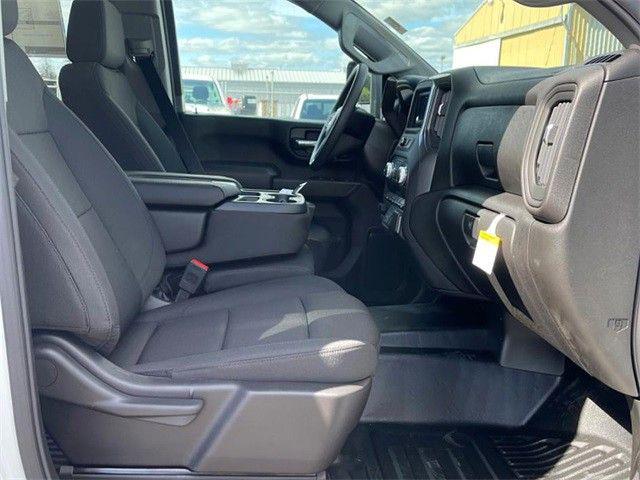 2024 GMC Sierra 3500HD Pro