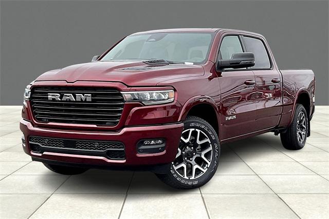 2025 RAM Ram 1500 RAM 1500 LARAMIE CREW CAB 4X4 64 BOX