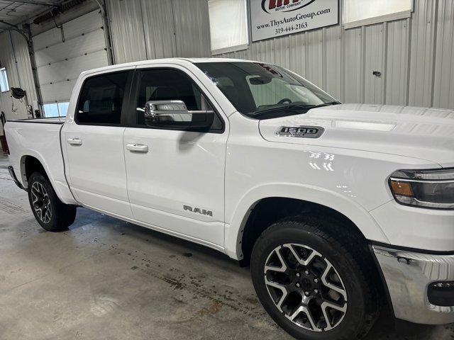 2025 RAM Ram 1500 RAM 1500 LARAMIE CREW CAB 4X4 57 BOX