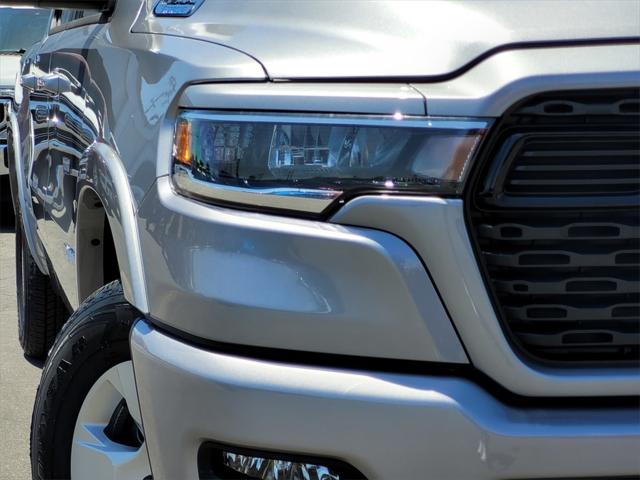 2025 RAM Ram 1500 RAM 1500 BIG HORN CREW CAB 4X4 57 BOX