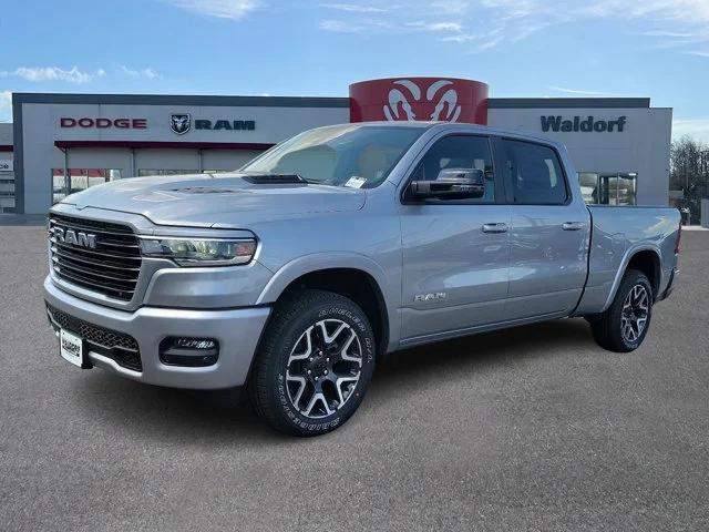 2025 RAM Ram 1500 RAM 1500 LARAMIE CREW CAB 4X4 64 BOX