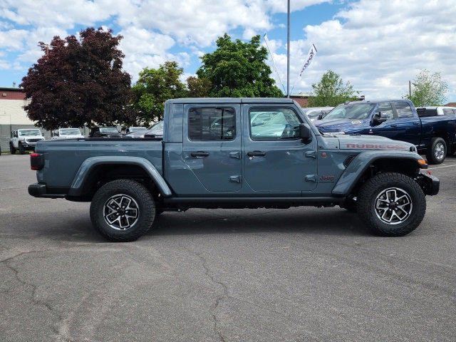 2024 Jeep Gladiator GLADIATOR RUBICON X 4X4