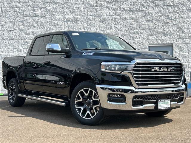 2025 RAM Ram 1500 RAM 1500 LARAMIE CREW CAB 4X4 57 BOX