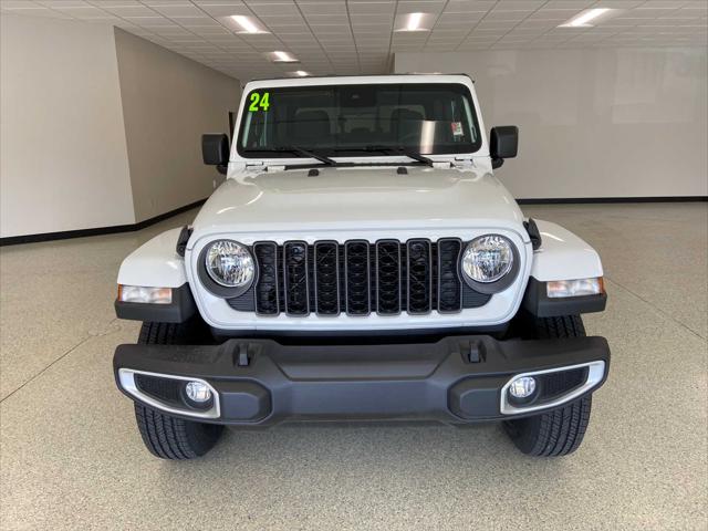 2024 Jeep Gladiator GLADIATOR SPORT S 4X4