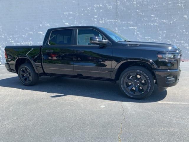 2025 RAM Ram 1500 RAM 1500 BIG HORN CREW CAB 4X4 64 BOX