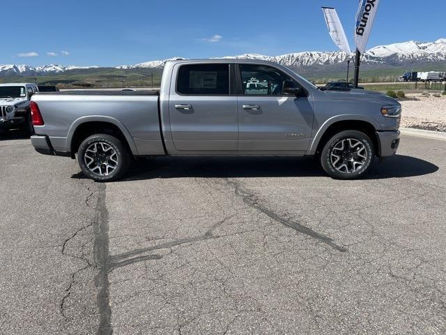 2025 RAM Ram 1500 RAM 1500 LARAMIE CREW CAB 4X4 64 BOX