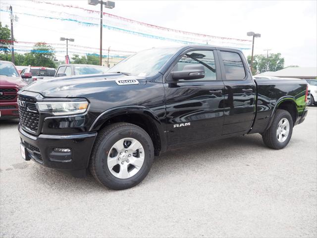 2025 RAM Ram 1500 RAM 1500 LONE STAR QUAD CAB 4X2 64 BOX