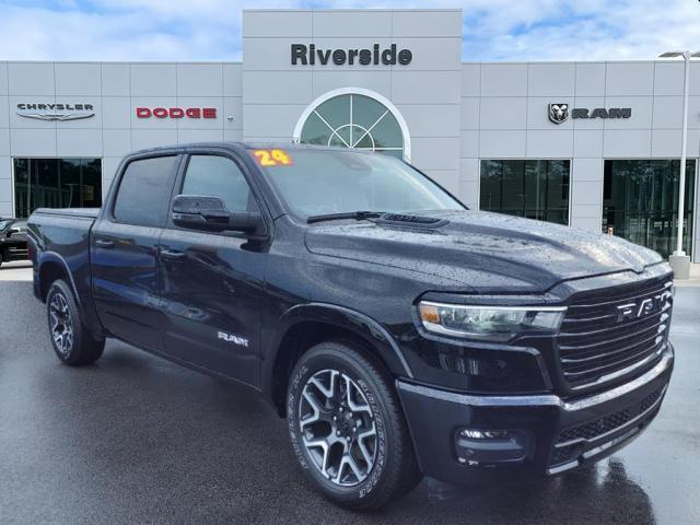 2025 RAM Ram 1500 RAM 1500 LARAMIE CREW CAB 4X4 57 BOX