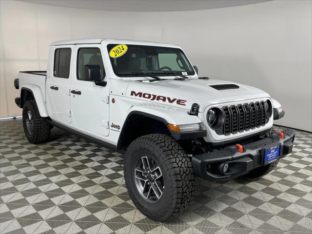 2024 Jeep Gladiator GLADIATOR MOJAVE X 4X4