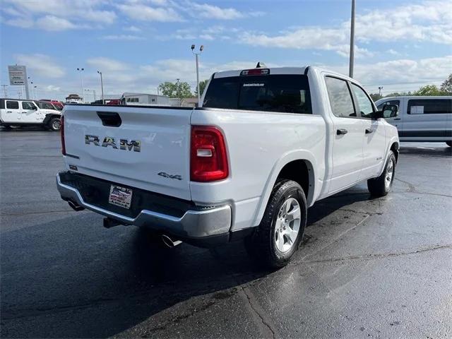 2025 RAM Ram 1500 RAM 1500 BIG HORN CREW CAB 4X4 57 BOX