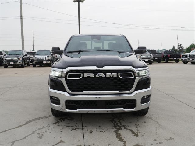 2025 RAM Ram 1500 RAM 1500 BIG HORN CREW CAB 4X4 64 BOX