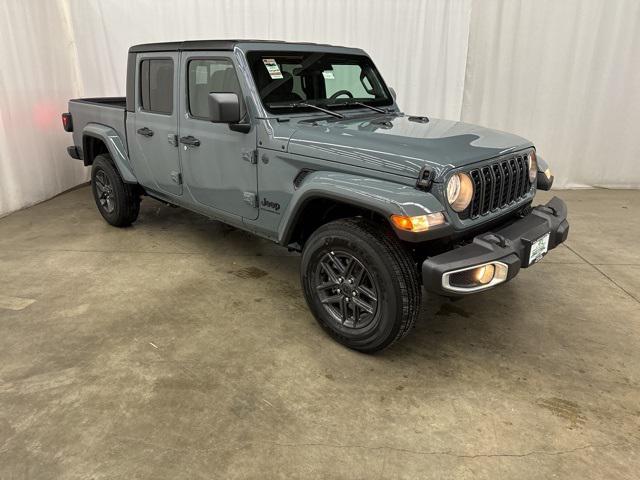 2024 Jeep Gladiator GLADIATOR SPORT S 4X4