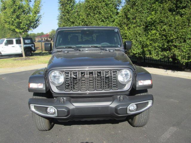 2024 Jeep Gladiator GLADIATOR SPORT S 4X4