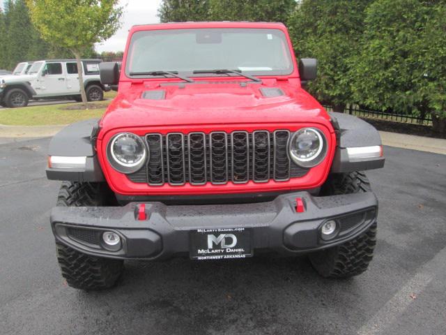 2024 Jeep Gladiator GLADIATOR RUBICON 4X4