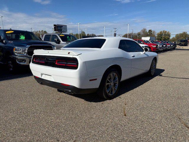 2020 Dodge Challenger SXT AWD 2020 Dodge Challenger SXT AWD