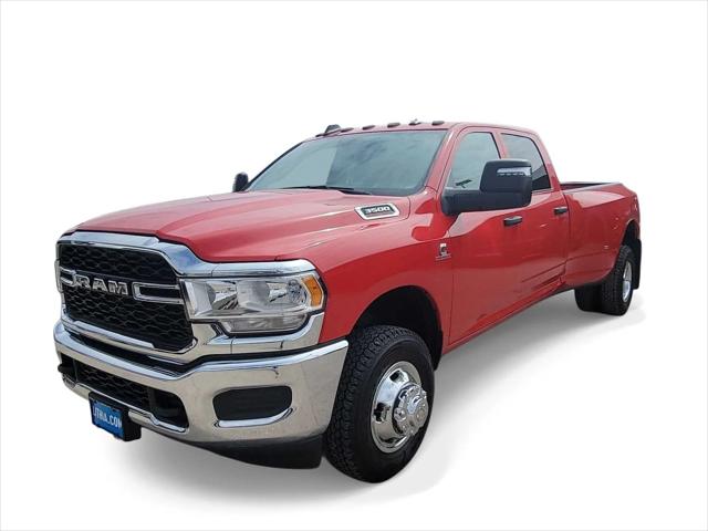 2024 RAM 3500 Tradesman Crew Cab 4x4 8 Box