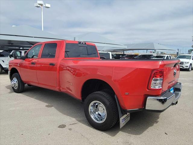 2024 RAM 3500 Tradesman Crew Cab 4x4 8 Box