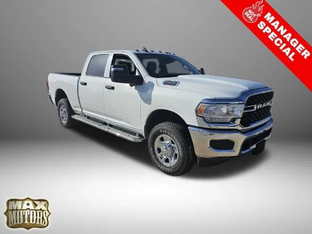 2024 RAM Ram 2500 RAM 2500 TRADESMAN CREW CAB 4X4 64 BOX 2024 RAM Ram 2500 RAM 2500 TRADESMAN CREW CAB 4X4 64 BOX