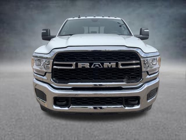 2024 RAM Ram 3500 RAM 3500 TRADESMAN CREW CAB 4X4 8 BOX