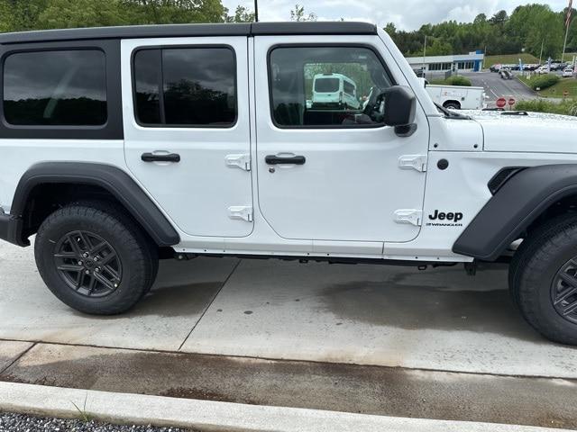 2024 Jeep Wrangler 4-Door Sport RHD 4x4