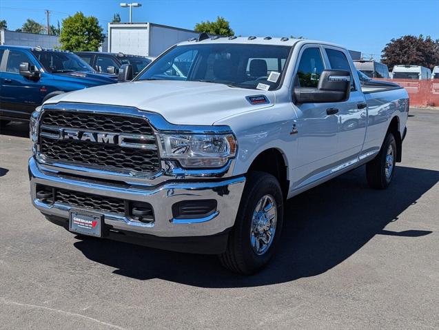 2024 RAM Ram 3500 RAM 3500 TRADESMAN CREW CAB 4X4 8 BOX