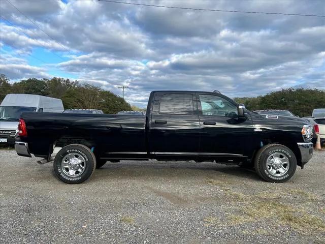 2024 RAM Ram 2500 RAM 2500 TRADESMAN CREW CAB 4X4 8 BOX