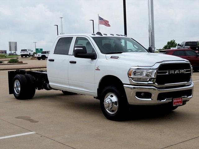 2024 RAM Ram 3500 Chassis Cab RAM 3500 TRADESMAN CREW CAB CHASSIS 4X4 60 CA