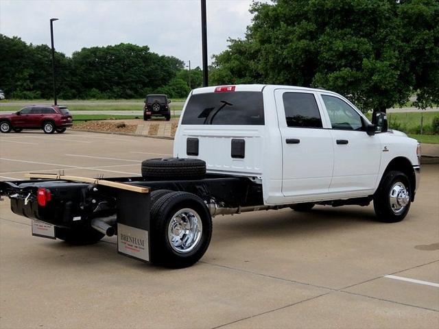 2024 RAM Ram 3500 Chassis Cab RAM 3500 TRADESMAN CREW CAB CHASSIS 4X4 60 CA