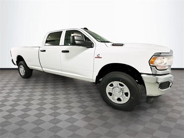 2024 RAM Ram 2500 RAM 2500 TRADESMAN CREW CAB 4X4 8 BOX