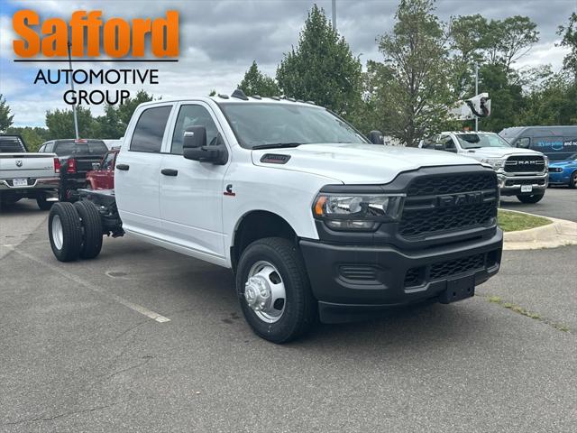 2024 RAM Ram 3500 Chassis Cab RAM 3500 TRADESMAN CREW CAB CHASSIS 4X2 60 CA