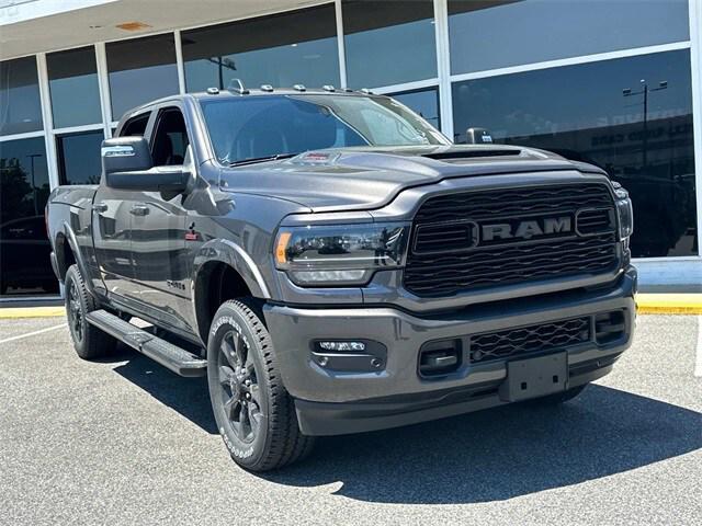 2024 RAM Ram 2500 RAM 2500 LIMITED CREW CAB 4X4 64 BOX