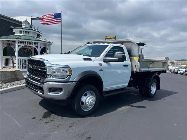 2024 RAM Ram 5500 Chassis Cab RAM 5500 TRADESMAN CHASSIS REGULAR CAB 4X4 60 CA