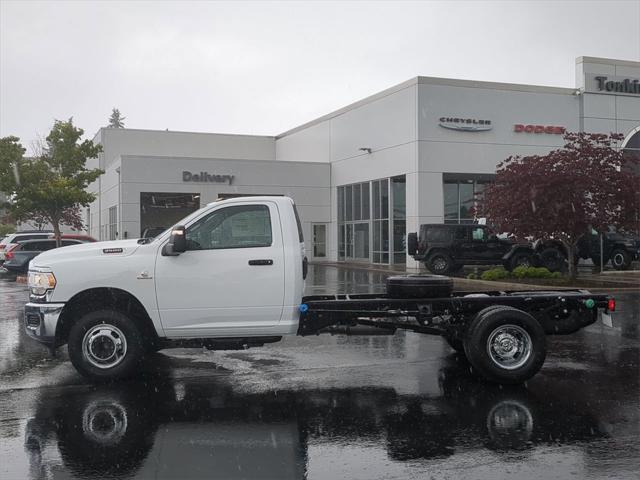 2024 RAM Ram 3500 Chassis Cab RAM 3500 TRADESMAN CHASSIS REGULAR CAB 4X4 84 CA