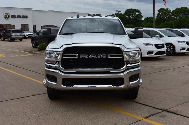 2024 RAM Ram 3500 RAM 3500 TRADESMAN CREW CAB 4X4 8 BOX