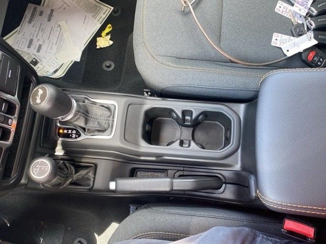 2024 Jeep Wrangler 4-Door Sahara 4x4