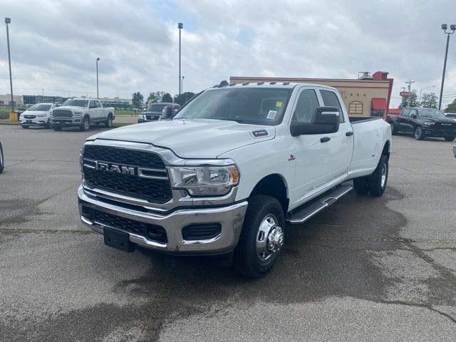 2024 RAM Ram 3500 RAM 3500 TRADESMAN CREW CAB 4X4 8 BOX