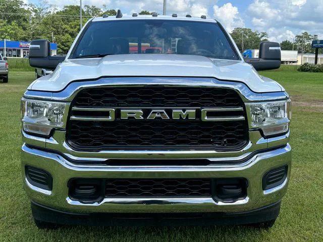 2024 RAM Ram 3500 RAM 3500 TRADESMAN CREW CAB 4X4 8 BOX