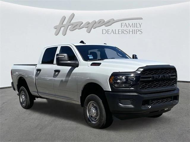 2024 RAM Ram 2500 RAM 2500 TRADESMAN CREW CAB 4X4 64 BOX