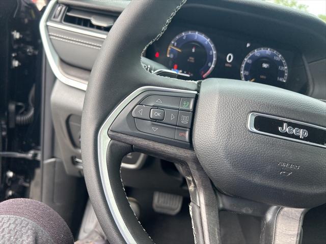 2024 Jeep Grand Cherokee GRAND CHEROKEE LIMITED 4X2