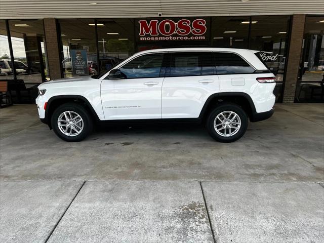 2024 Jeep Grand Cherokee GRAND CHEROKEE LAREDO X 4X2