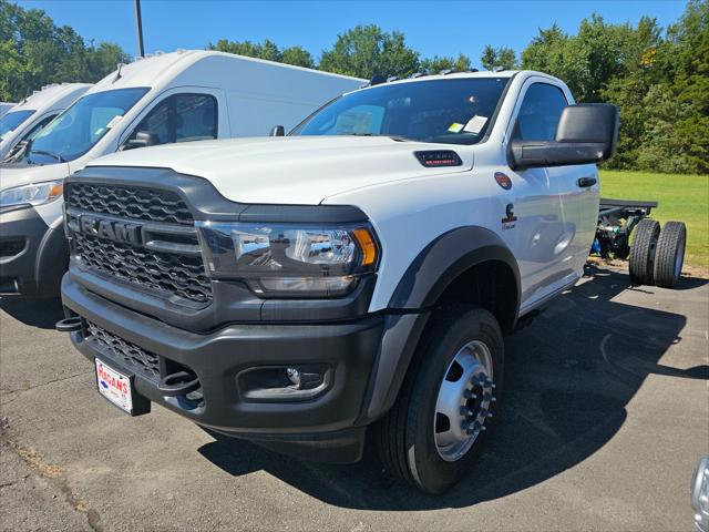 2024 RAM Ram 5500 Chassis Cab RAM 5500 TRADESMAN CHASSIS REGULAR CAB 4X4 120 CA