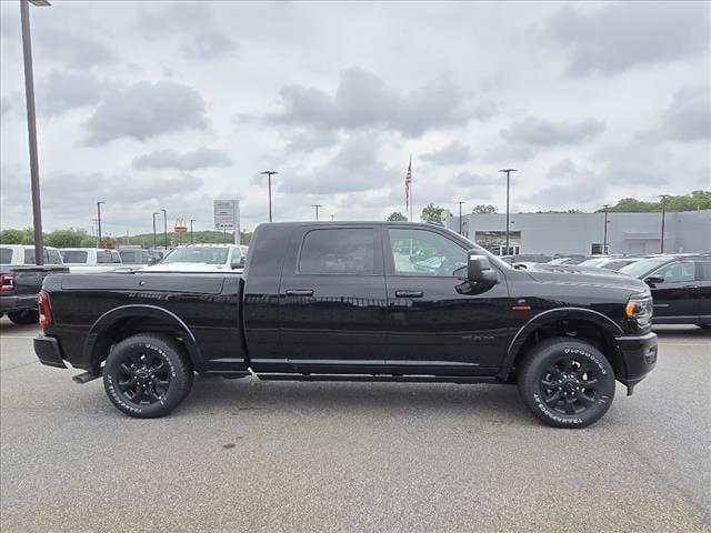 2024 RAM Ram 2500 RAM 2500 LIMITED MEGA CAB 4X4 64 BOX