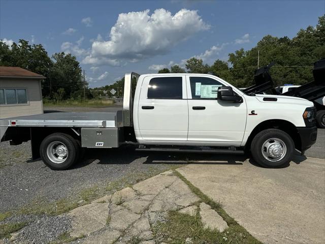 2024 RAM Ram 3500 Chassis Cab RAM 3500 TRADESMAN CREW CAB CHASSIS 4X4 60 CA