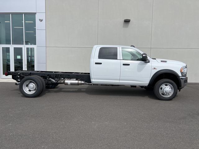 2024 RAM Ram 5500 Chassis Cab RAM 5500 TRADESMAN CHASSIS CREW CAB 4X2 84 CA